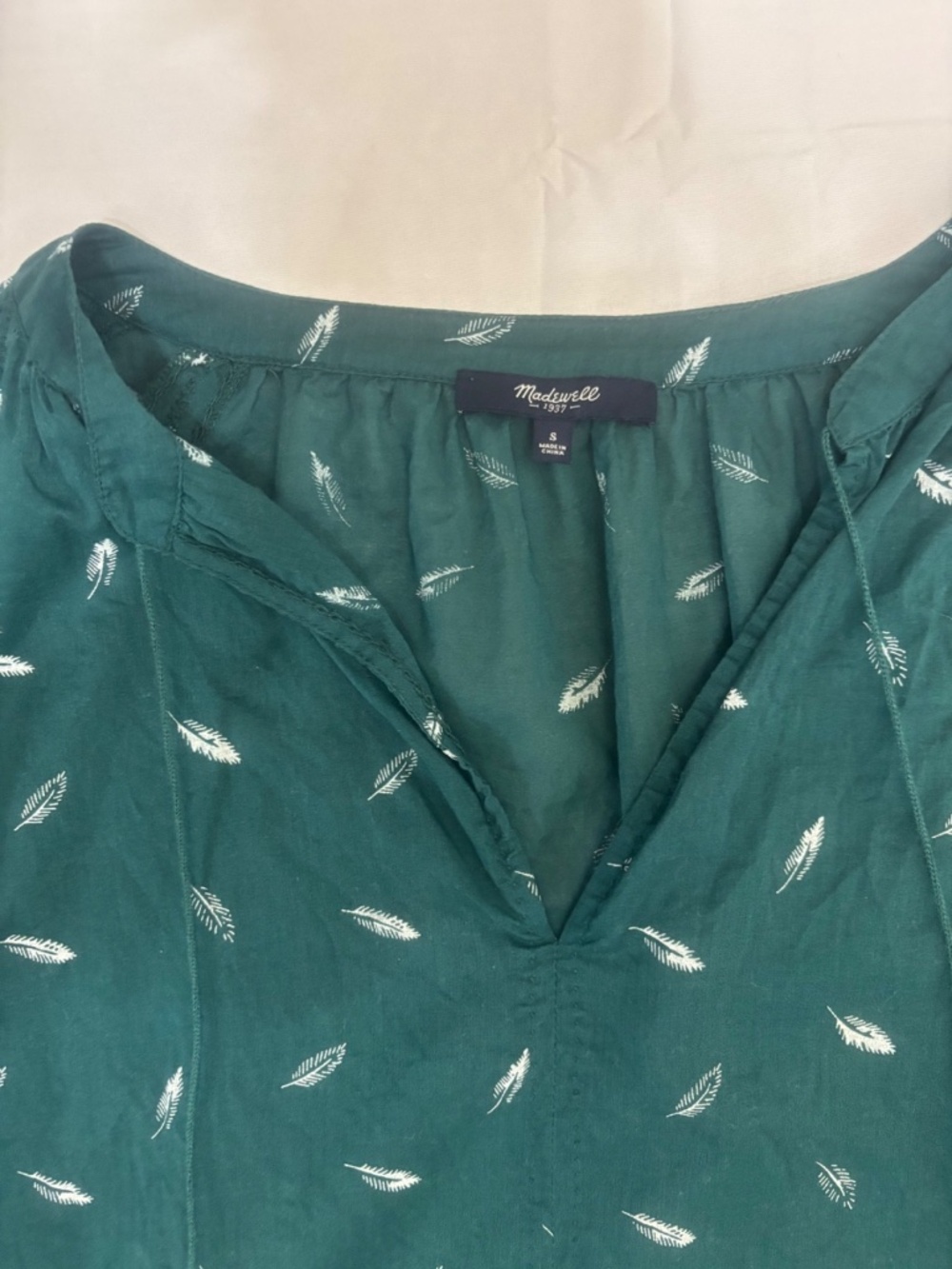 Madewell Peasant Blouse Women Small Green Feather Print and Front Tassels Boho